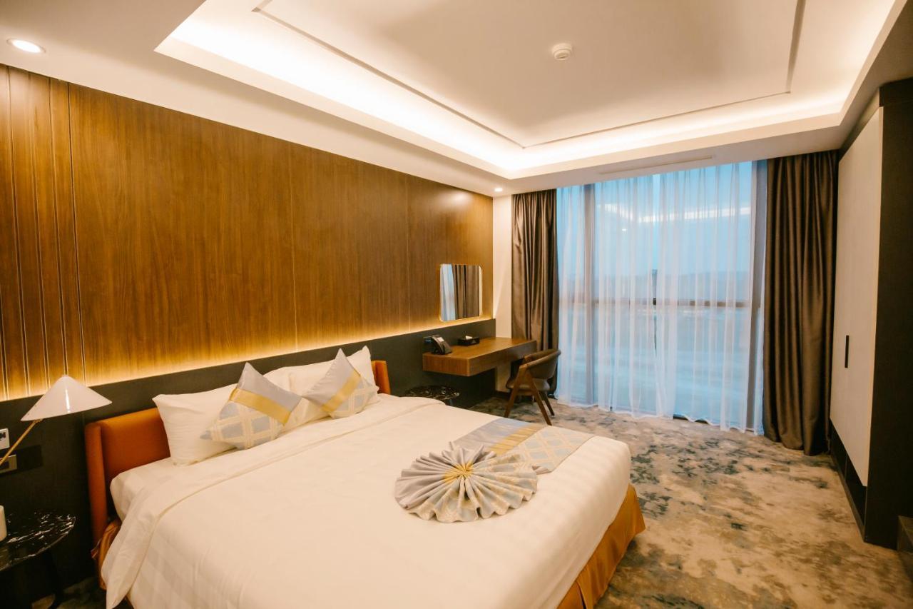 Songlam Waterfront Hotel Hà Tĩnh Exteriör bild